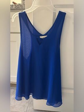 Chiffon Scoop Neck Tank Top in Royal Blue